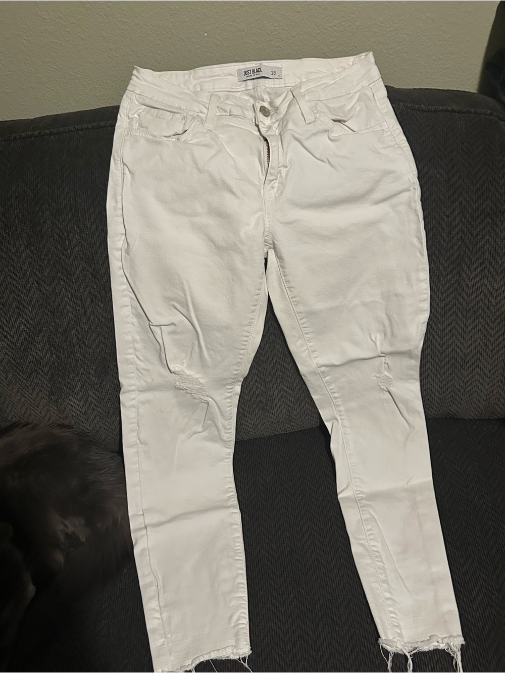 Just Black White Skinny High-Rise Jeans with Distressed Hem